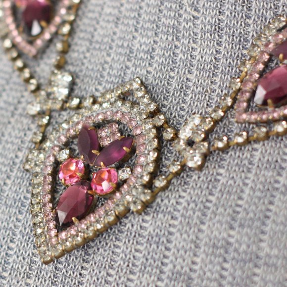 Vintage Pink Gems Clip on Earrings and Necklace - Picture 3 of 8
